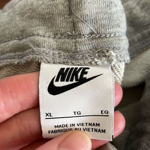 Nike NSW Essential High-Rise Standard Fit Shorts Grey Women XL(CJ2158-063) - Picture 4 of 9